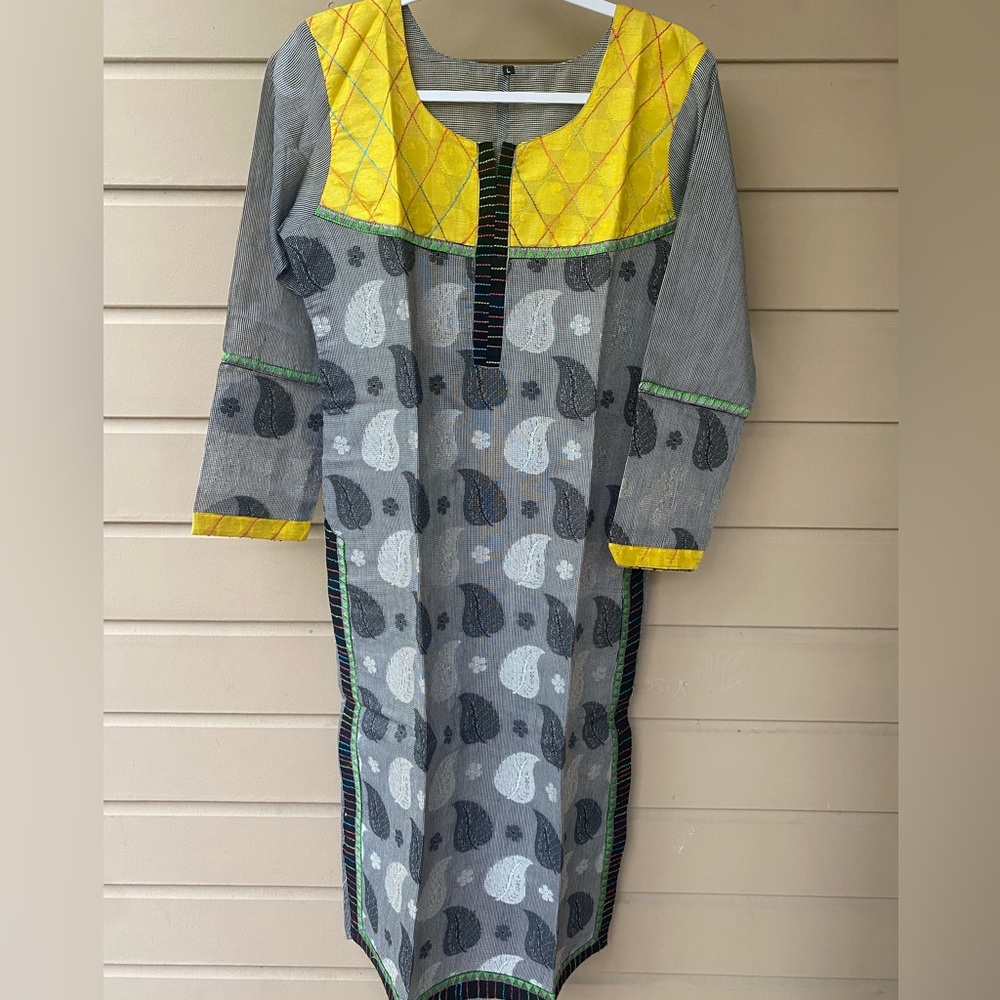 Indian kurti (maxi gown style) size L